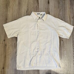 Izod Men's Casual Cream Button Down Shirt